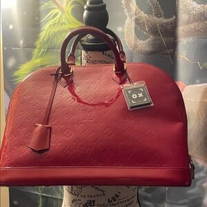 Louis Vuitton Vernis Alma Bag